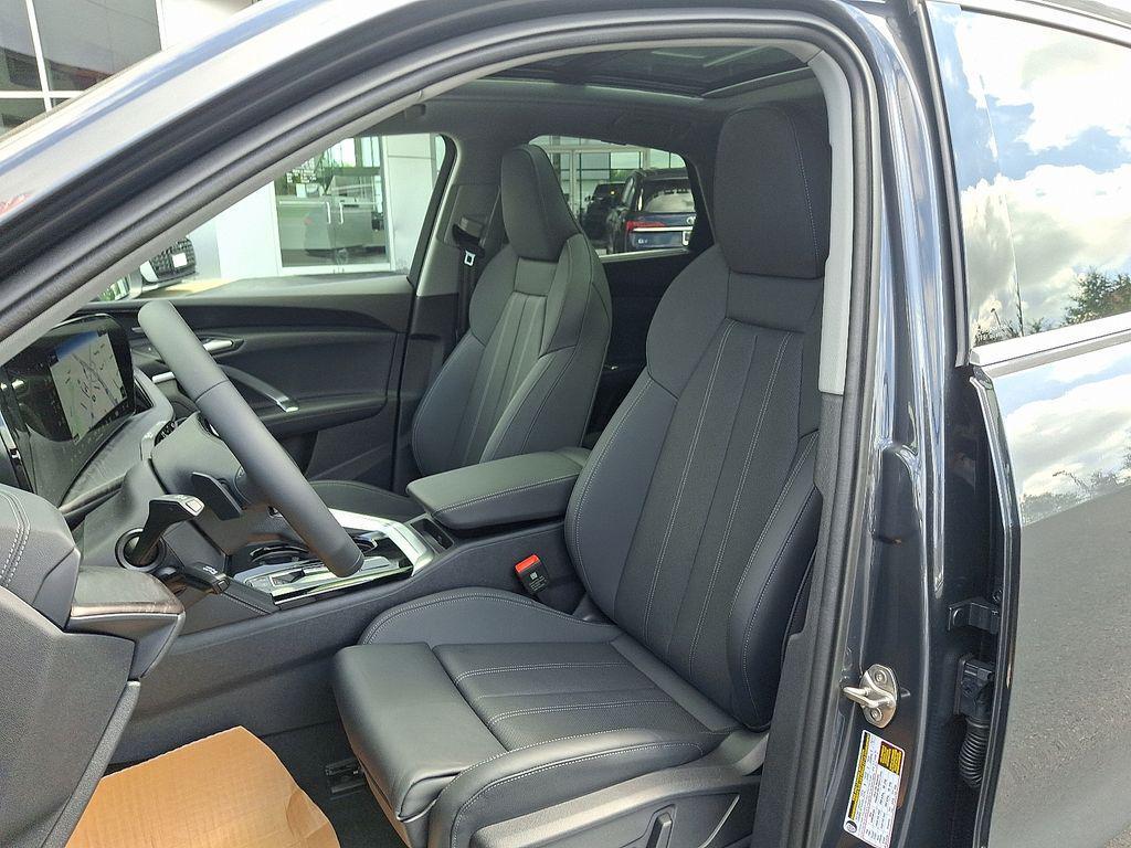 new 2025 Audi Q5 Sportback car, priced at $66,675