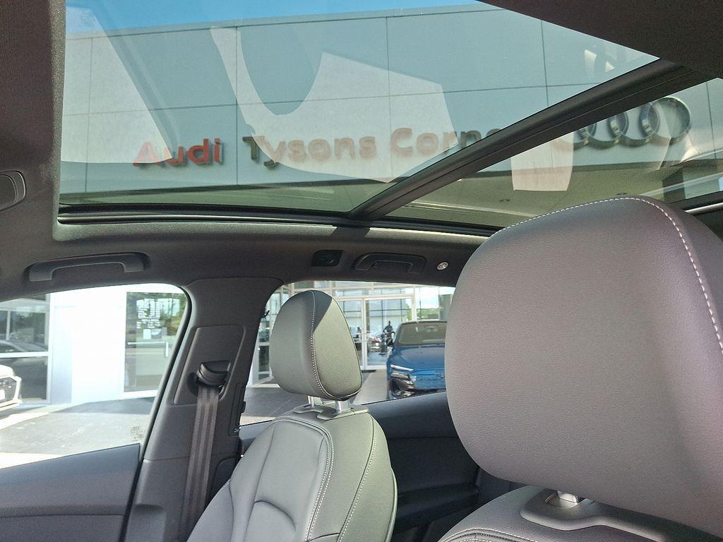 used 2025 Audi Q7 car, priced at $52,992
