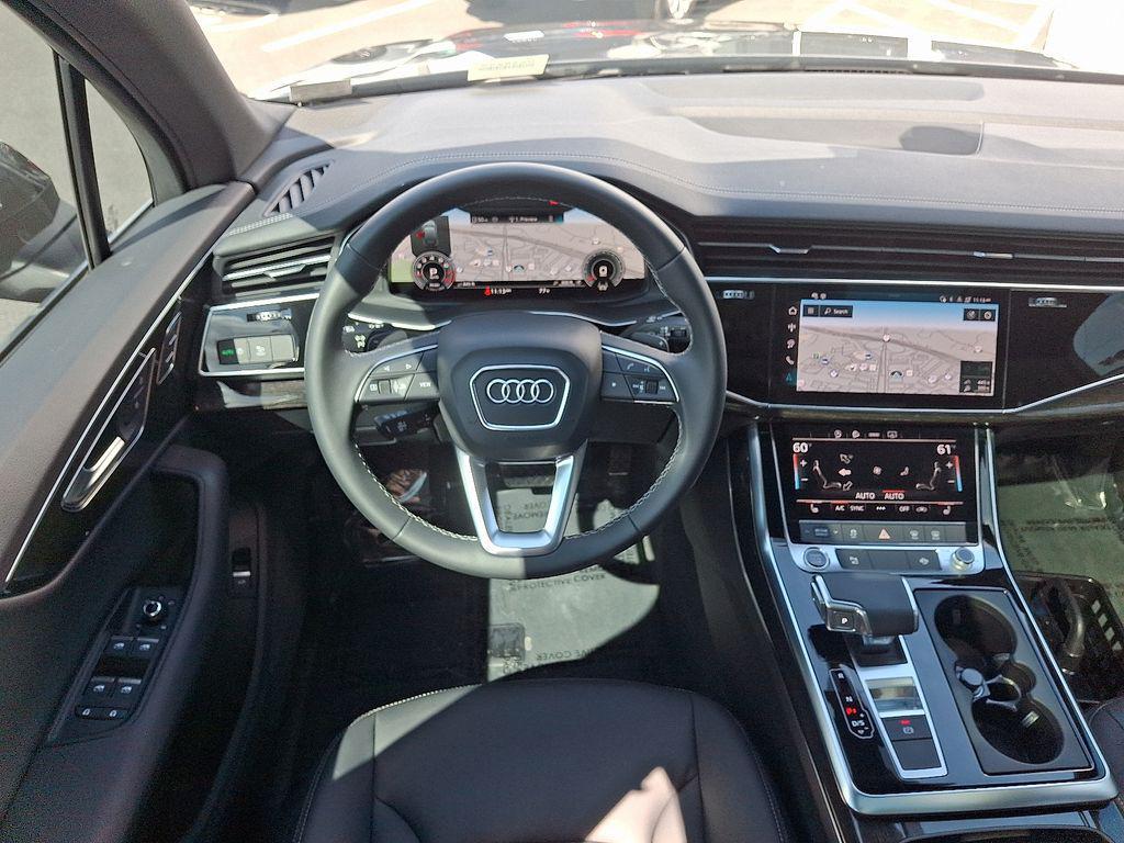 used 2025 Audi Q7 car, priced at $52,992