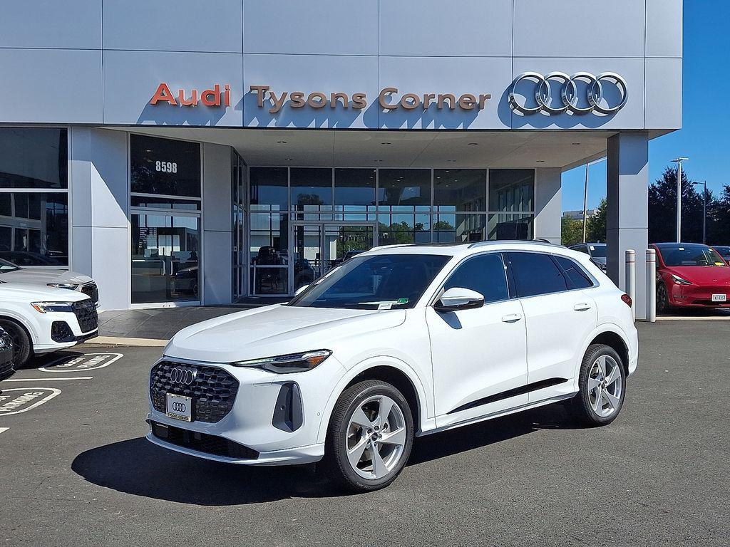 new 2025 Audi Q5 car, priced at $61,950