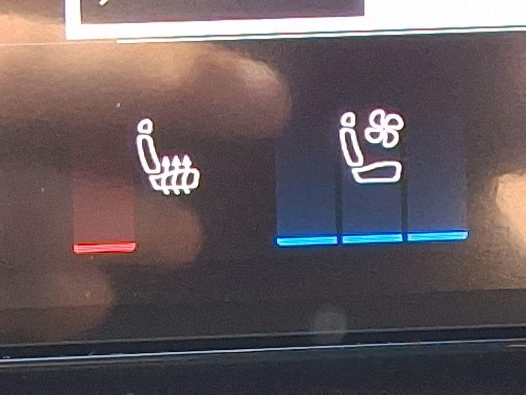 new 2025 Audi Q5 car, priced at $61,950