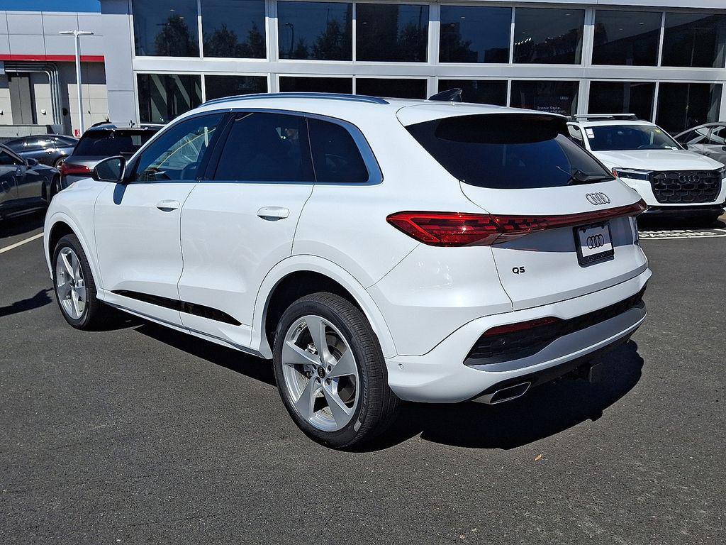 new 2025 Audi Q5 car, priced at $61,950