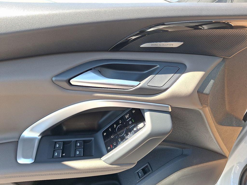 new 2025 Audi Q5 car, priced at $61,950