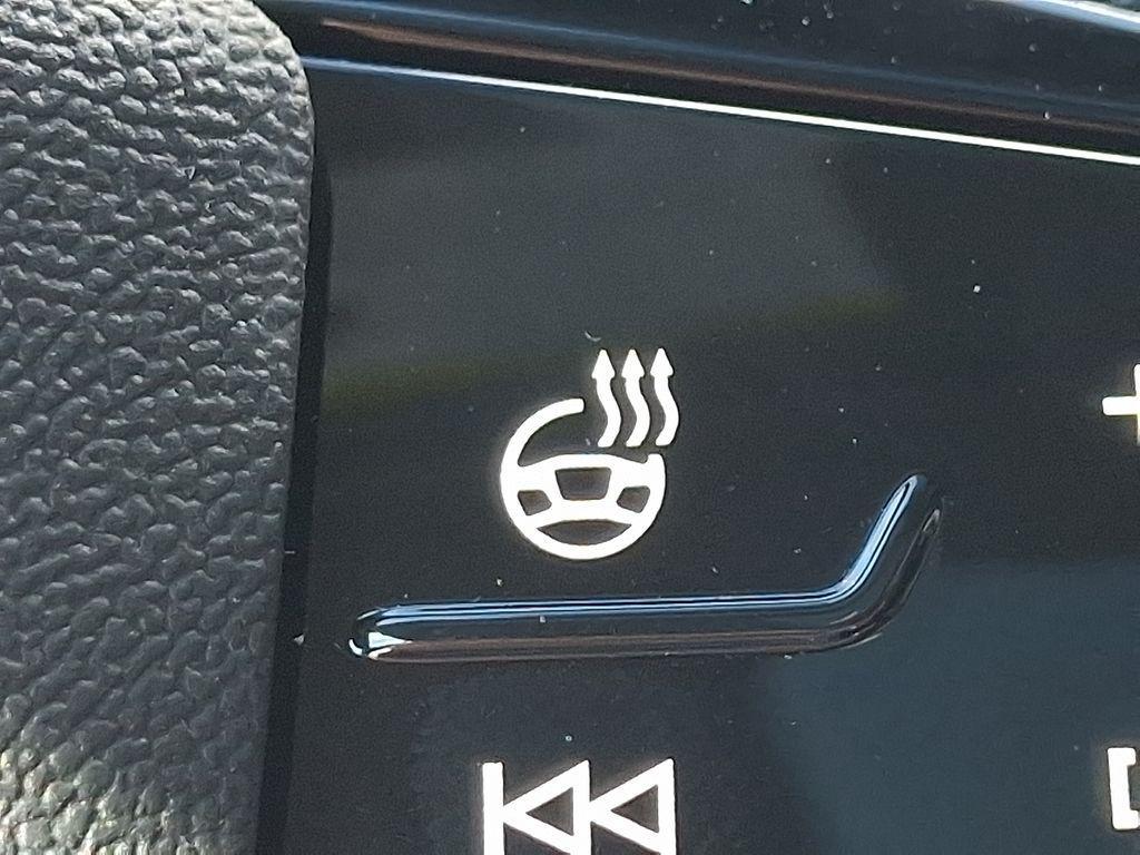 new 2025 Audi Q5 car, priced at $61,950