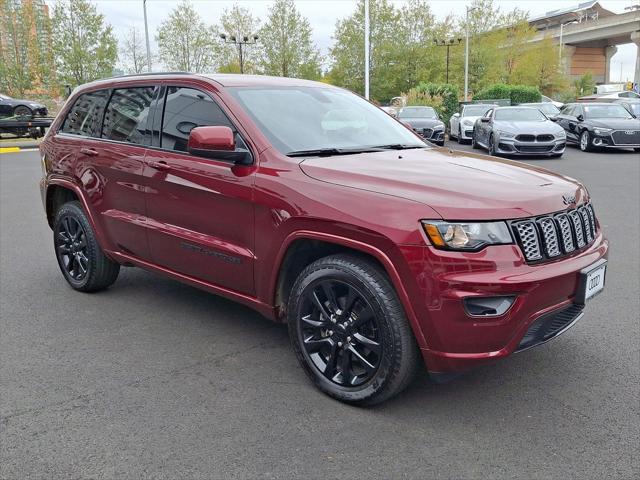 used 2017 Jeep Grand Cherokee car, priced at $18,820