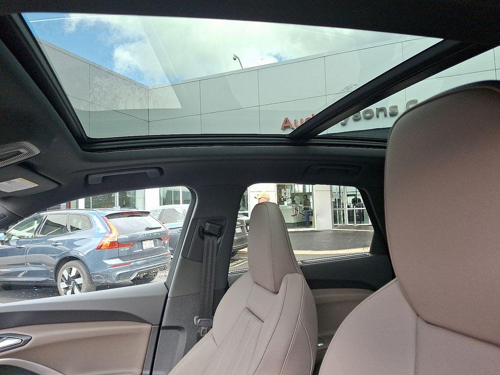 new 2025 Audi Q5 car, priced at $61,950