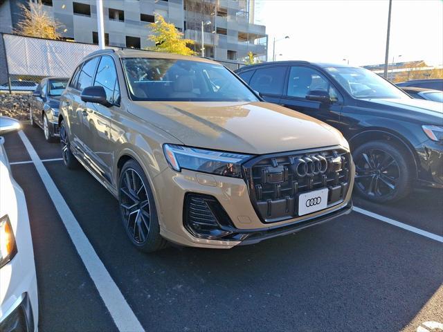 new 2025 Audi Q7 car, priced at $87,305