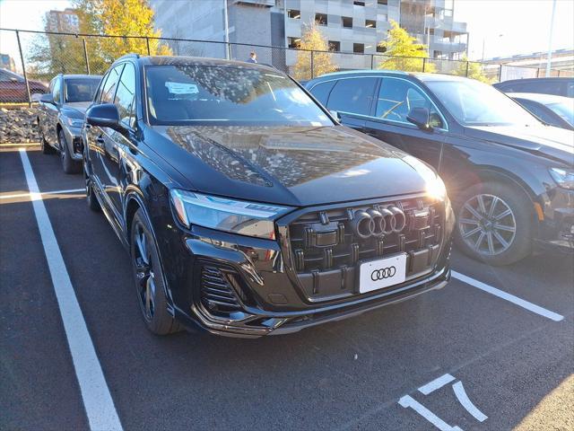 new 2025 Audi Q7 car, priced at $83,805