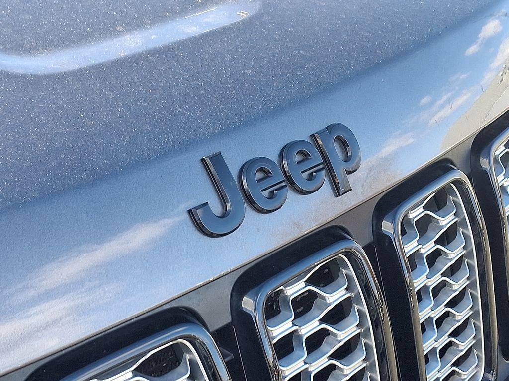 used 2019 Jeep Grand Cherokee car, priced at $19,692