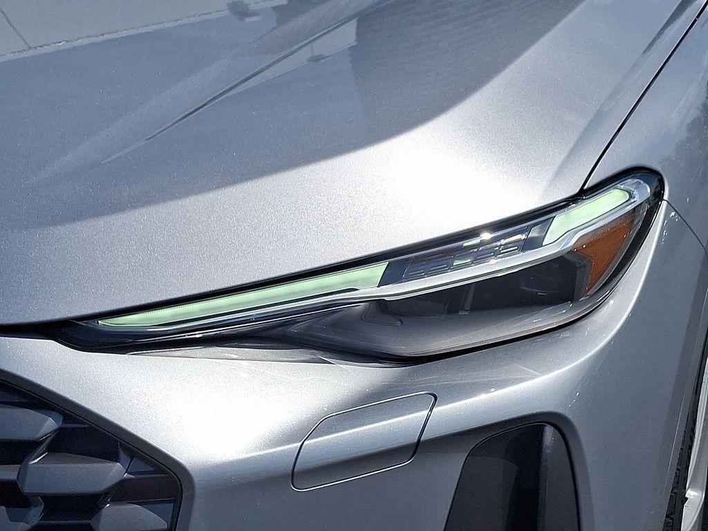 new 2025 Audi Q5 car, priced at $61,300