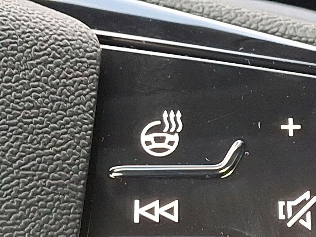 new 2025 Audi Q5 car, priced at $61,390