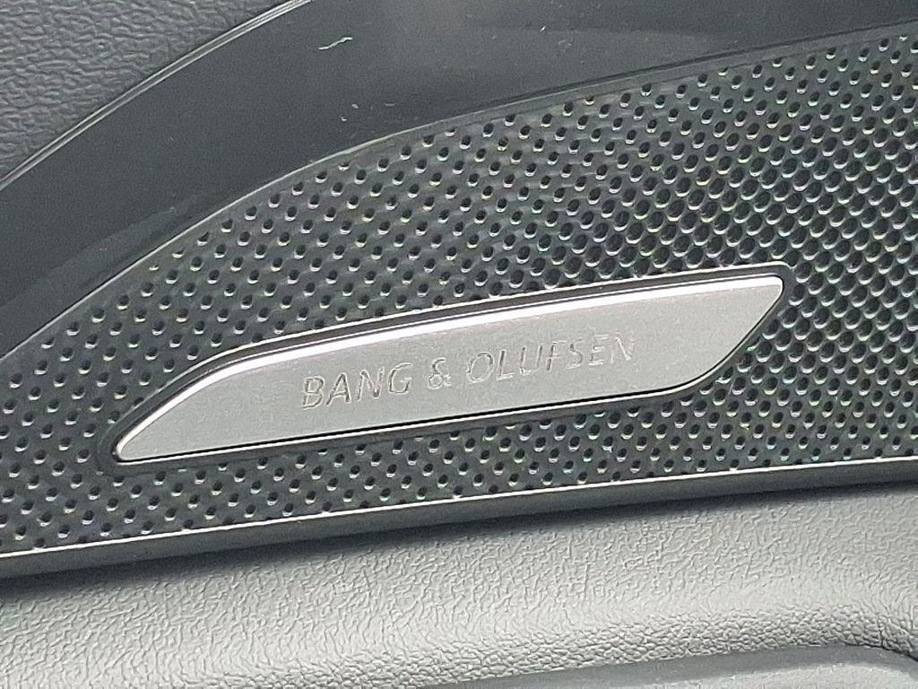 new 2025 Audi Q5 car, priced at $61,390