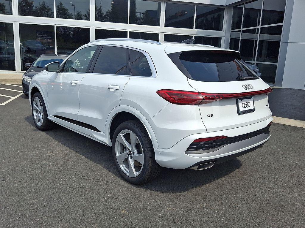 new 2025 Audi Q5 car, priced at $61,390