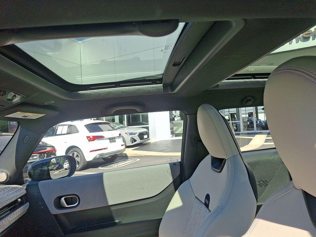 used 2025 MINI Hardtop car, priced at $27,420