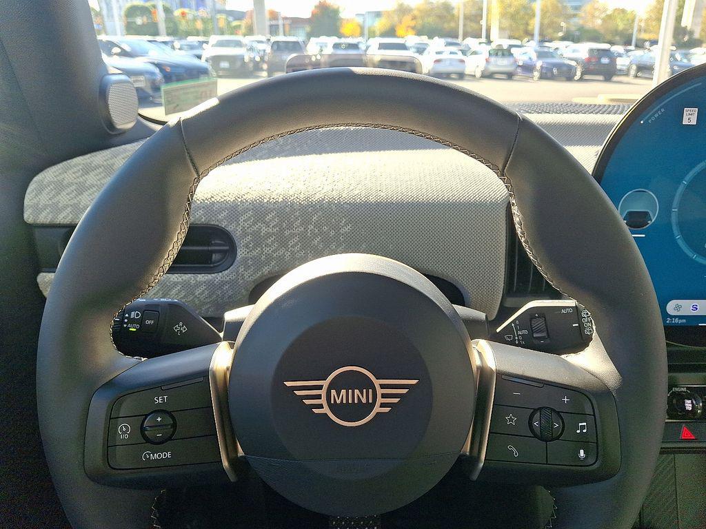 used 2025 MINI Hardtop car, priced at $27,420