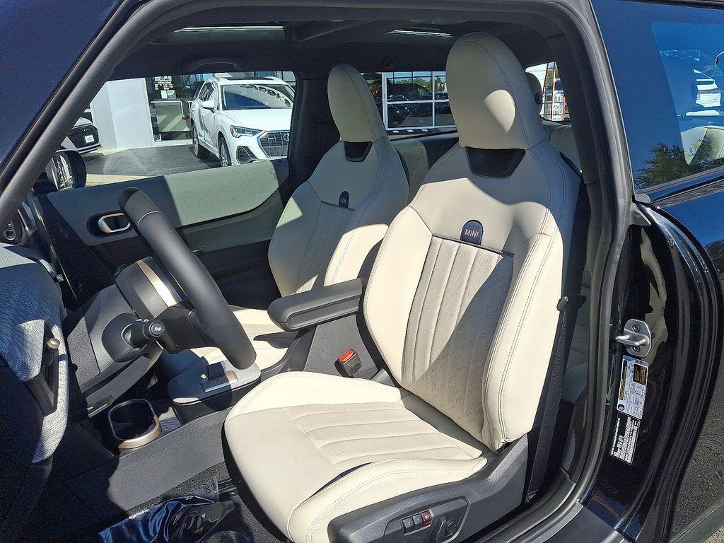 used 2025 MINI Hardtop car, priced at $27,420