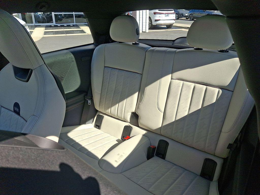 used 2025 MINI Hardtop car, priced at $27,420