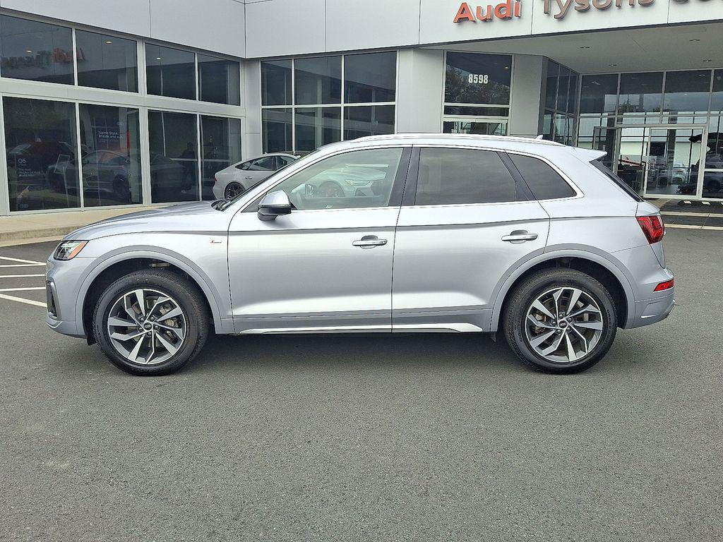 used 2022 Audi Q5 car, priced at $31,430