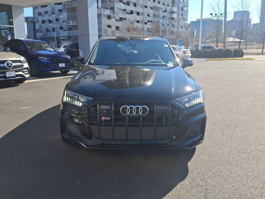 used 2024 Audi SQ7 car, priced at $89,997
