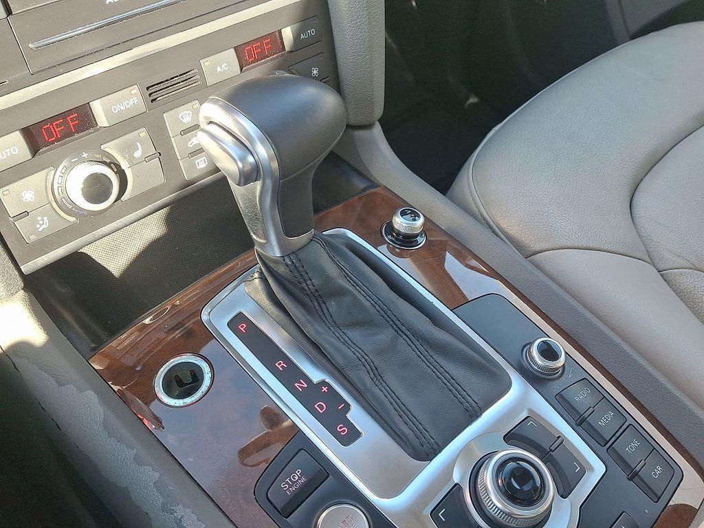 used 2015 Audi Q7 car, priced at $9,692