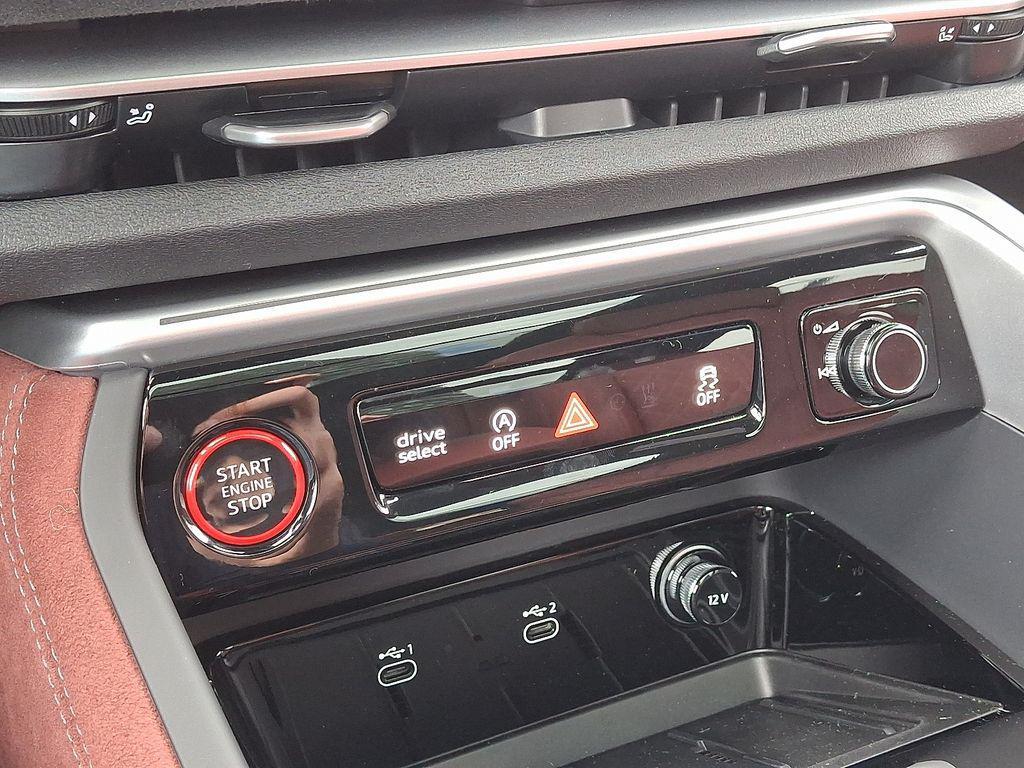 new 2025 Audi SQ5 car, priced at $75,065