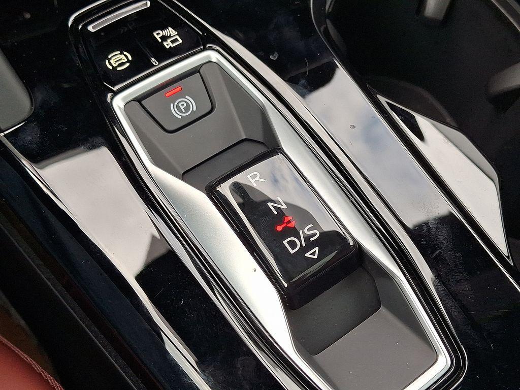 new 2025 Audi SQ5 car, priced at $75,065