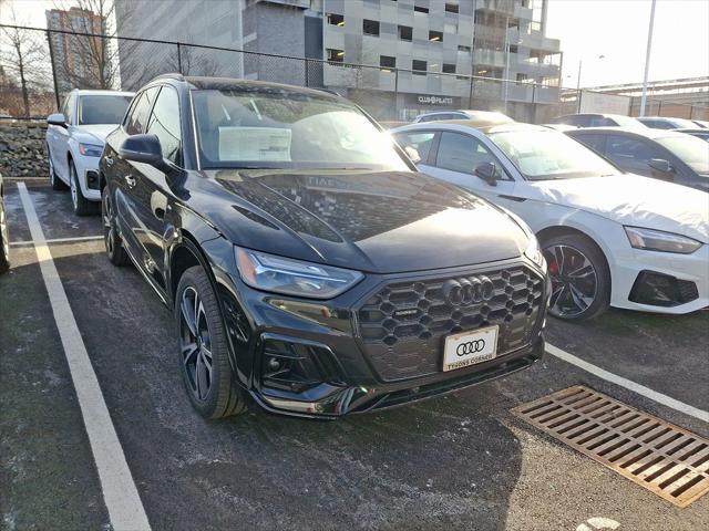 new 2025 Audi Q5 car, priced at $59,340