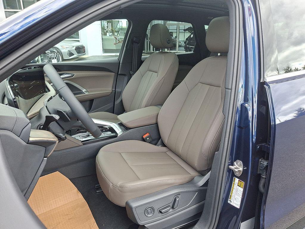 new 2025 Audi Q5 car, priced at $58,100