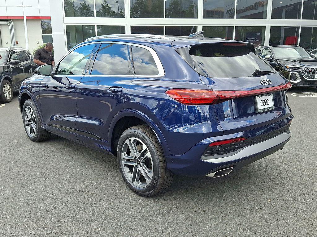 new 2025 Audi Q5 car, priced at $58,100