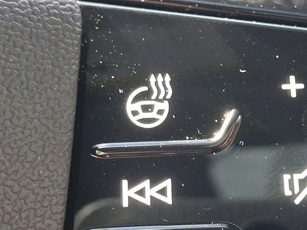 new 2025 Audi Q5 car, priced at $64,050