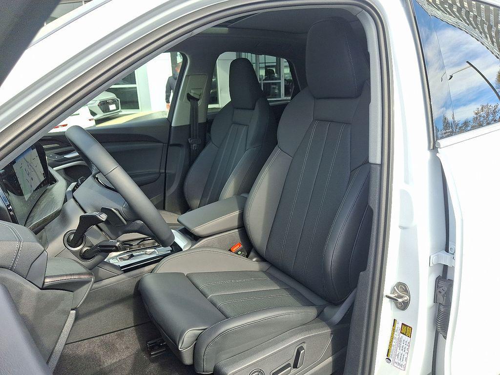 new 2025 Audi Q5 car, priced at $64,050