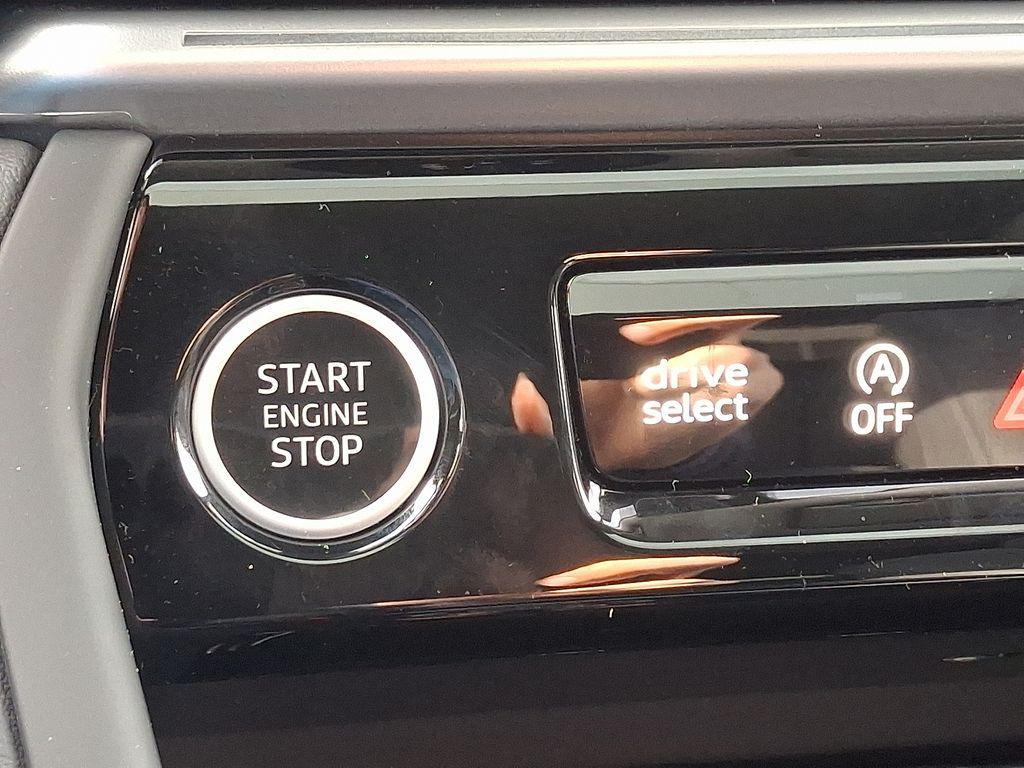 new 2025 Audi Q5 car, priced at $64,050