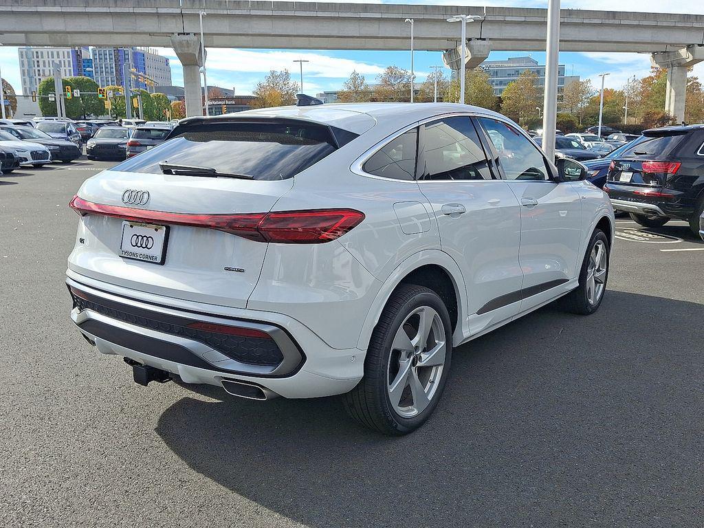 new 2025 Audi Q5 car, priced at $64,050