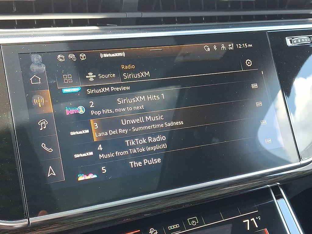 new 2025 Audi Q7 car, priced at $76,350