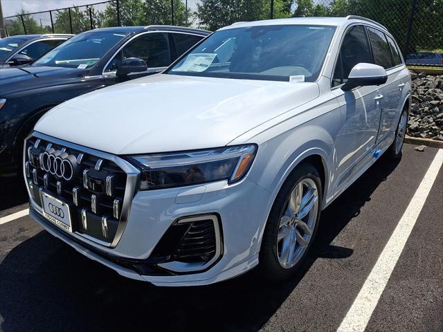 new 2025 Audi Q7 car, priced at $76,350