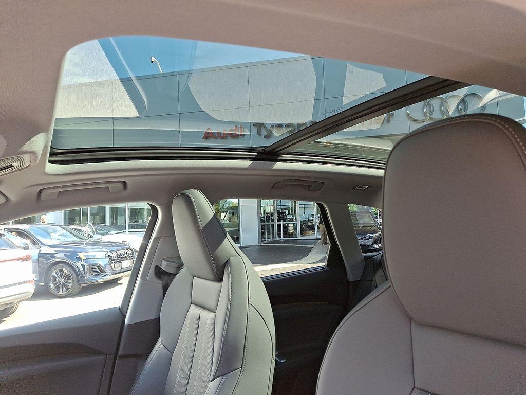 new 2025 Audi Q5 car, priced at $61,390