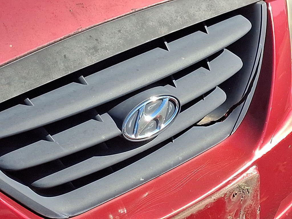 used 2005 Hyundai Elantra car, priced at $3,997