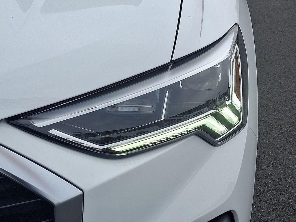 new 2025 Audi Q3 car, priced at $43,465