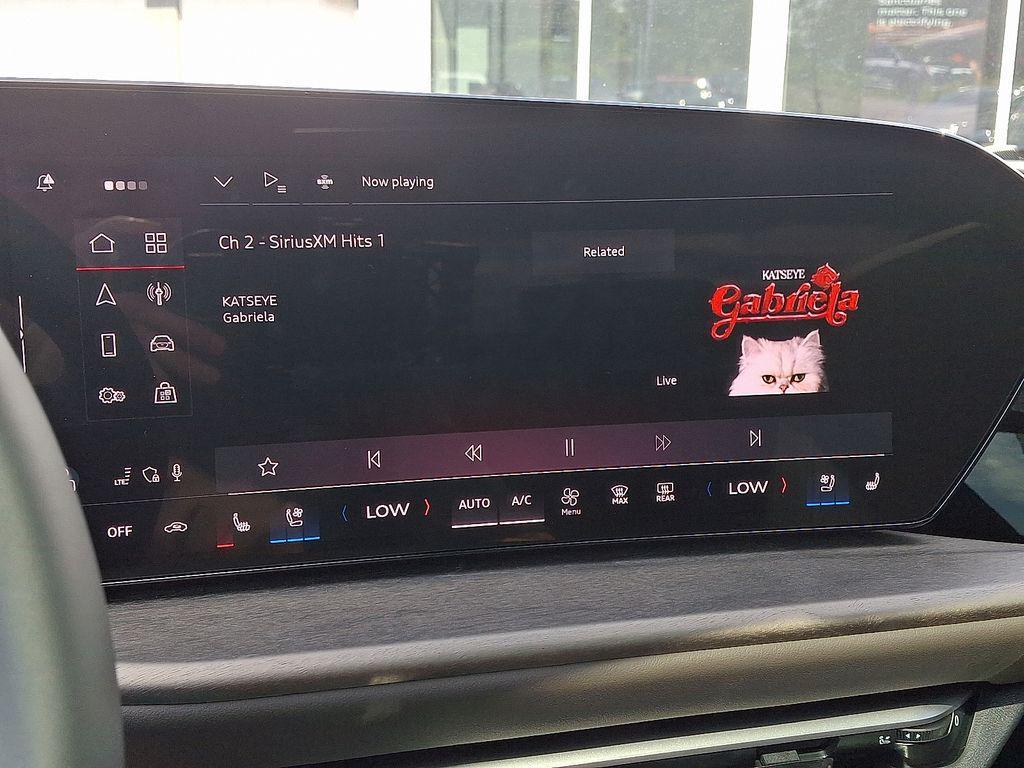 new 2025 Audi Q5 car, priced at $61,300