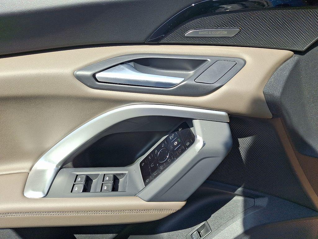 new 2025 Audi Q5 car, priced at $61,300