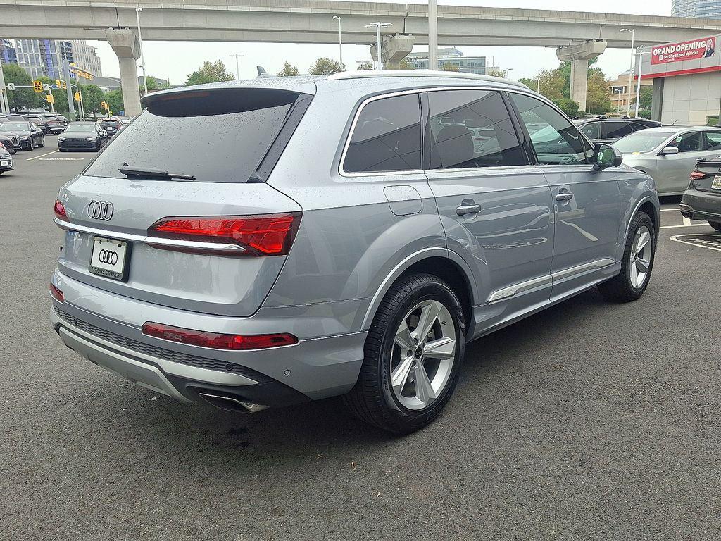 used 2025 Audi Q7 car, priced at $53,820