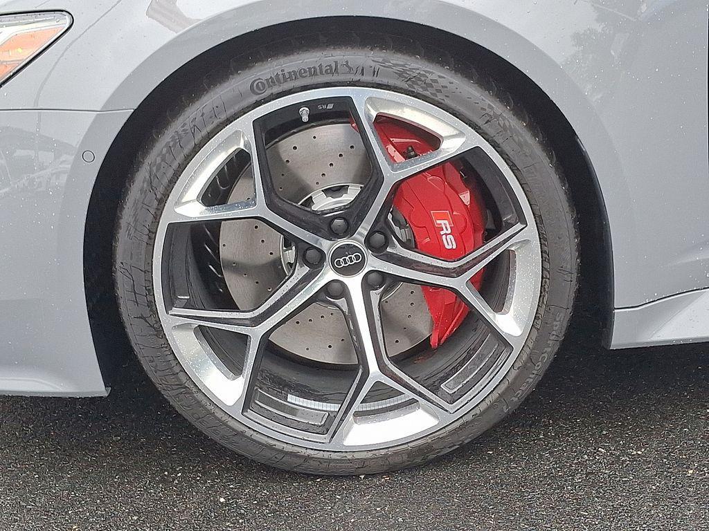 new 2026 Audi RS 6 Avant car, priced at $148,295