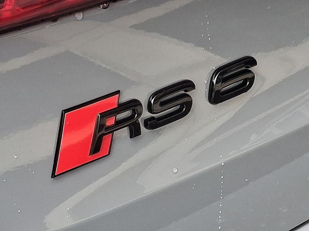 new 2026 Audi RS 6 Avant car, priced at $148,295