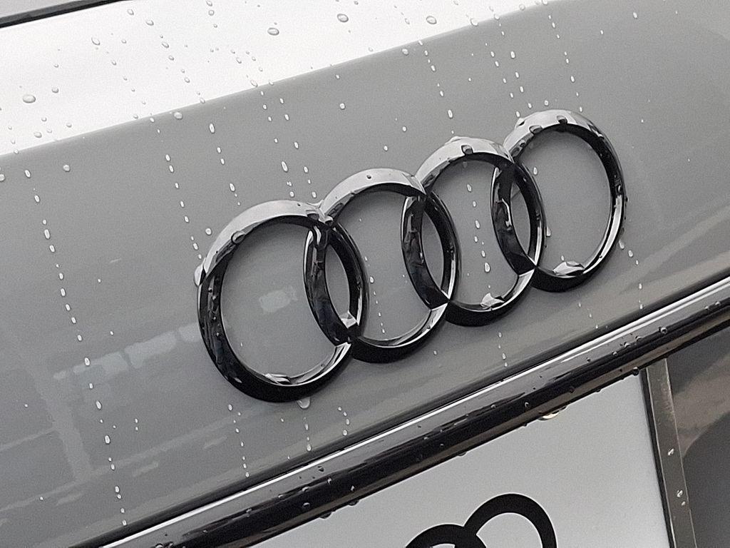 new 2026 Audi RS 6 Avant car, priced at $148,295