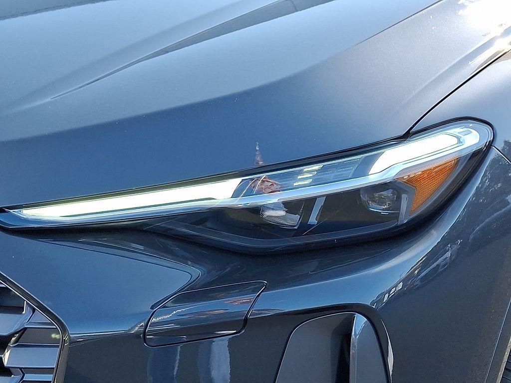 new 2025 Audi Q5 car, priced at $61,950