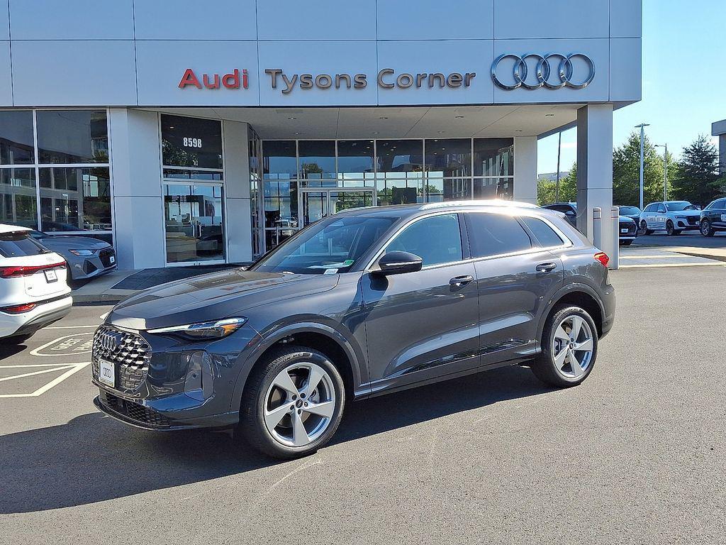 new 2025 Audi Q5 car, priced at $61,950
