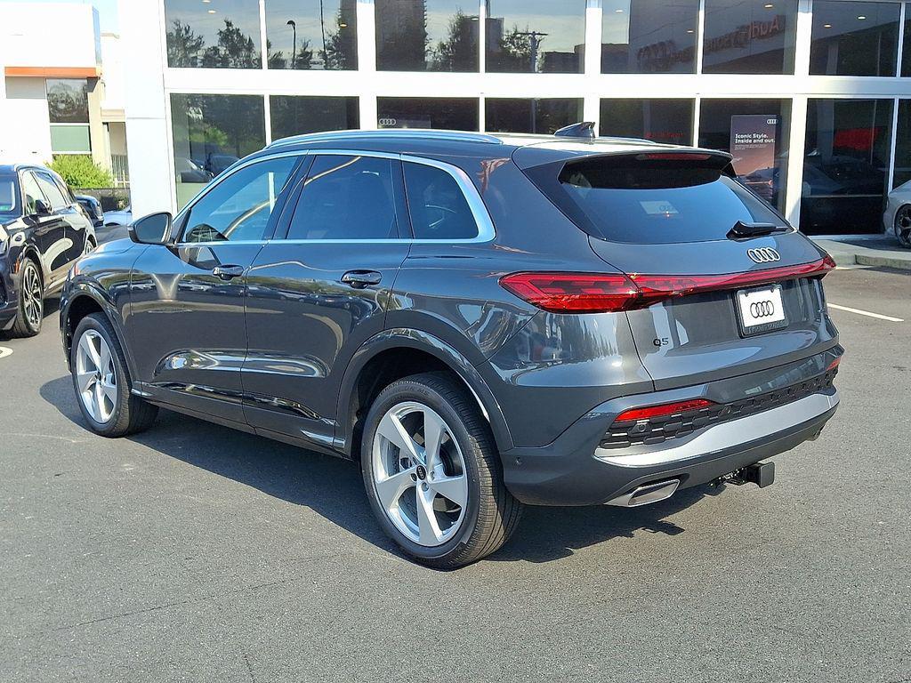 new 2025 Audi Q5 car, priced at $61,950
