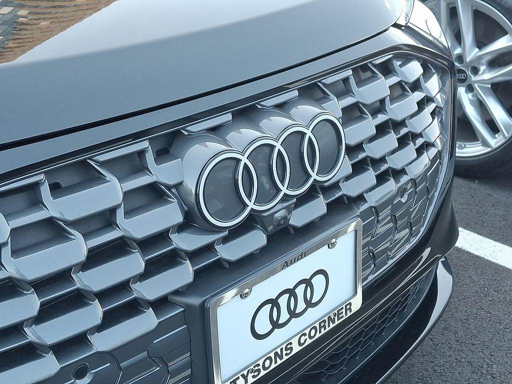 new 2025 Audi Q5 car, priced at $61,950