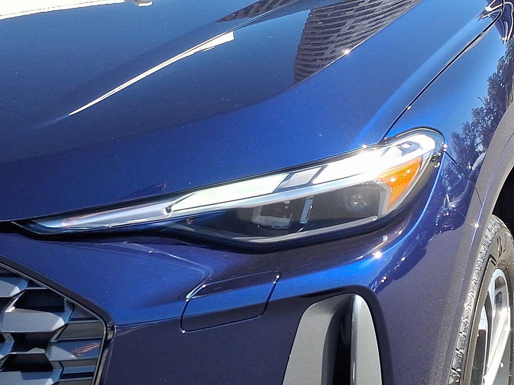 new 2025 Audi Q5 car, priced at $57,660