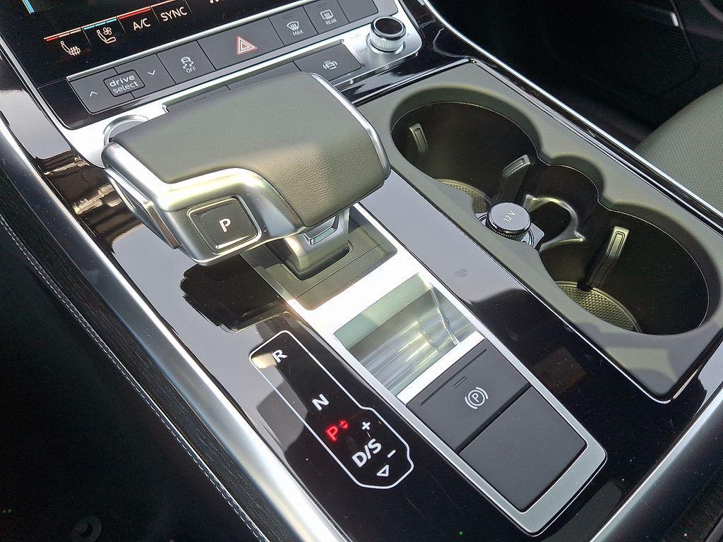 new 2025 Audi Q8 car, priced at $84,465
